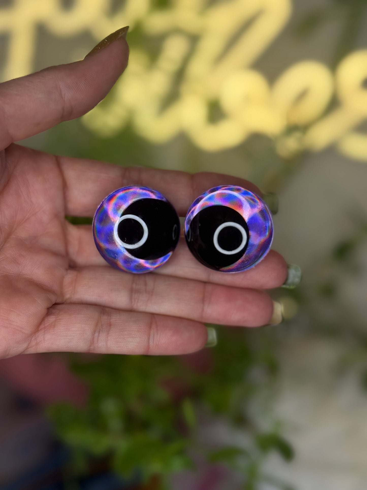 Mystery Eyes