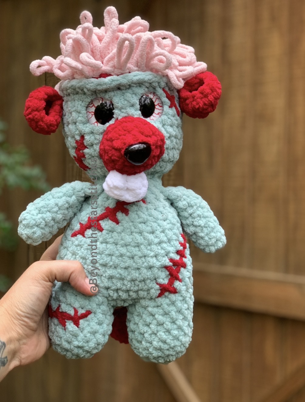 Zombeaver Crochet Pattern