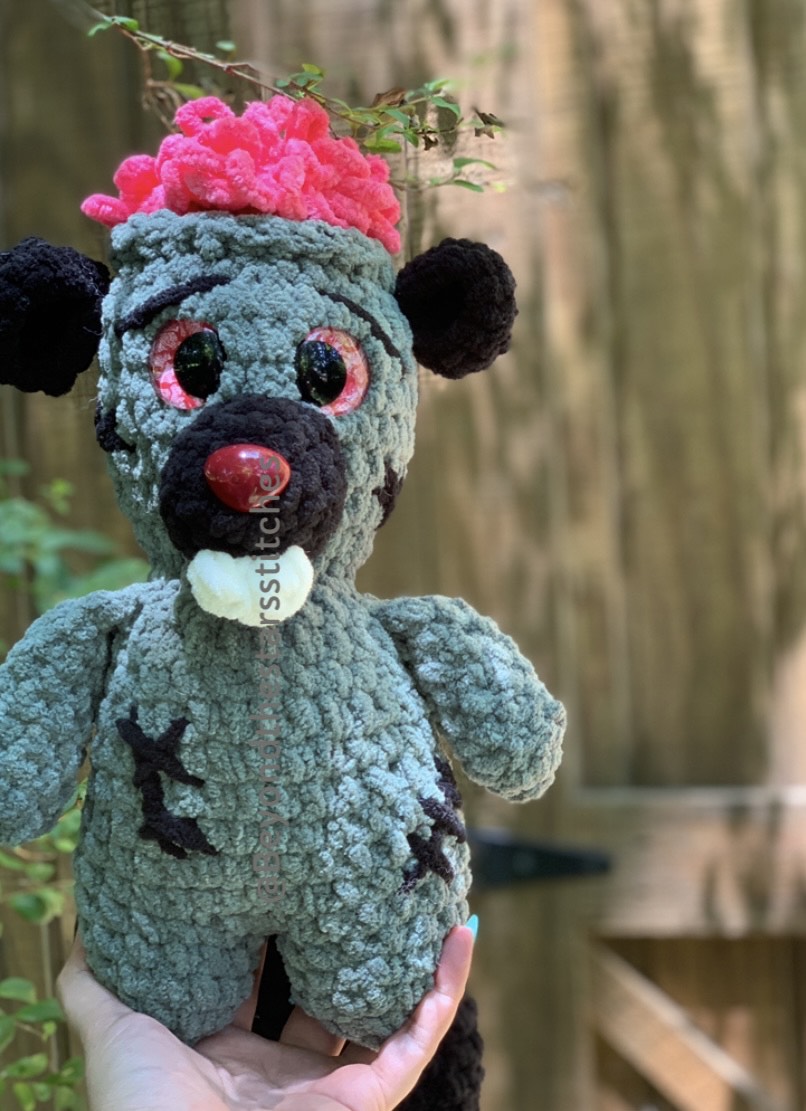 Zombeaver Crochet Pattern